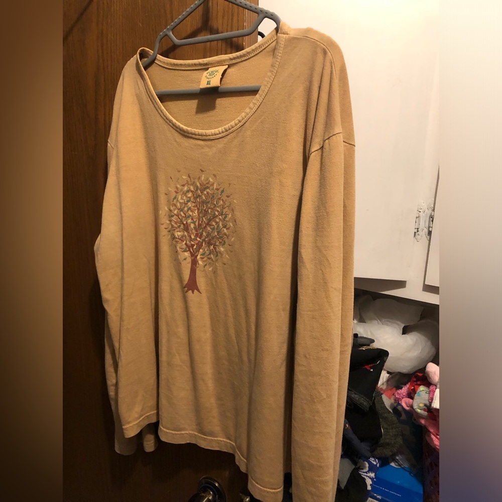 🌎Women's Organic Cotton Tee with Tree Design-969 $40 or $35 w/offer *tee deal
